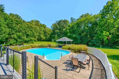 $589,900 | 5320 Burreed Court, Waldorf, MD 20601