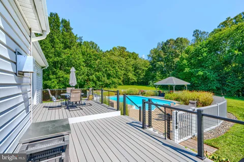 $589,900 | 5320 Burreed Court, Waldorf, MD 20601