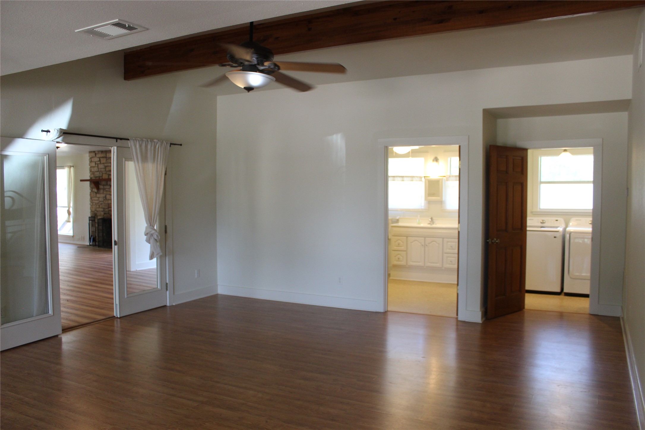 630 Hillsedge Road Wimberley, TX 78676 - Photo 5 of 22 Gallery Image 5