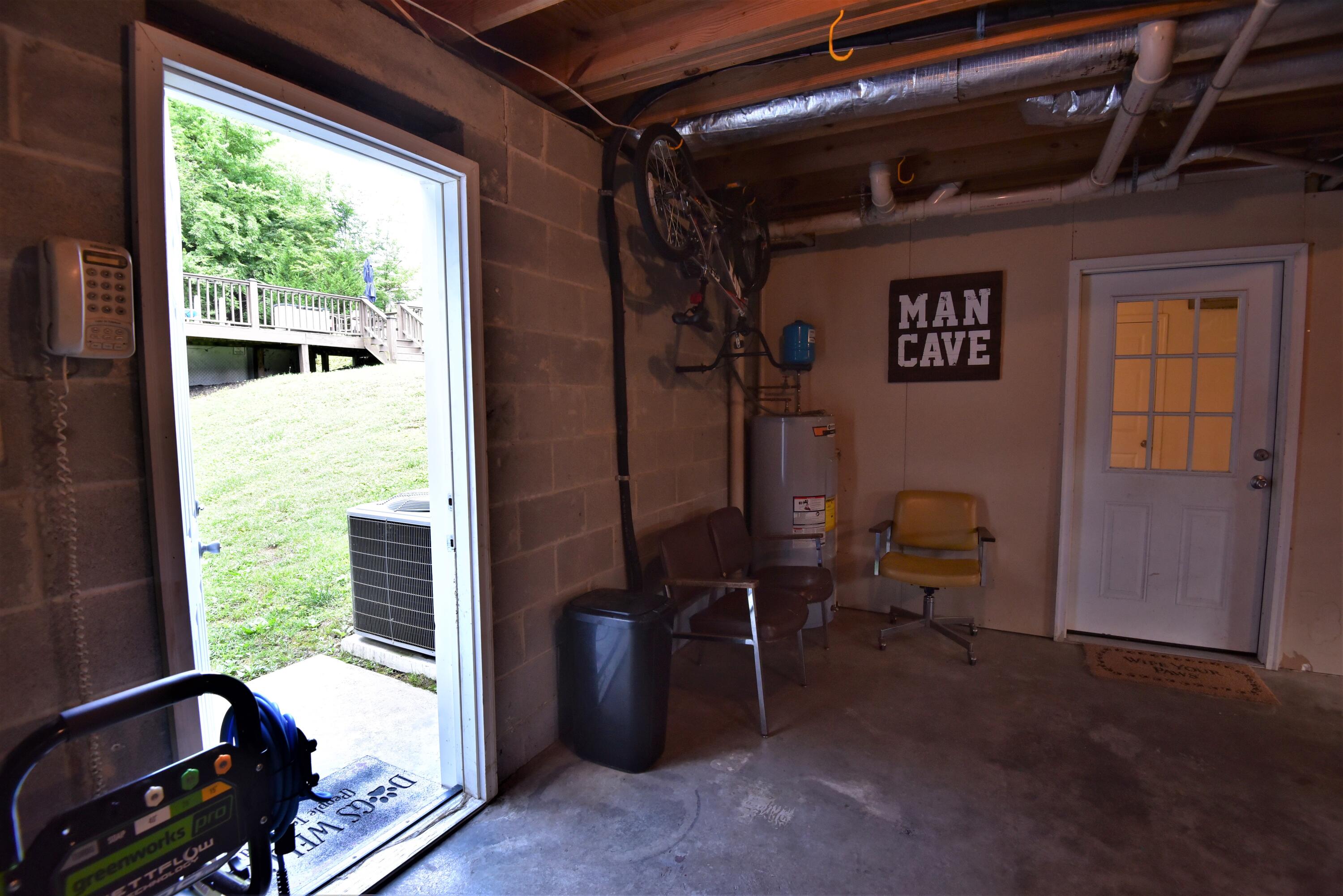 1503 North Chester Road Hixson, TN 37343 - Photo 42 of 50 back door