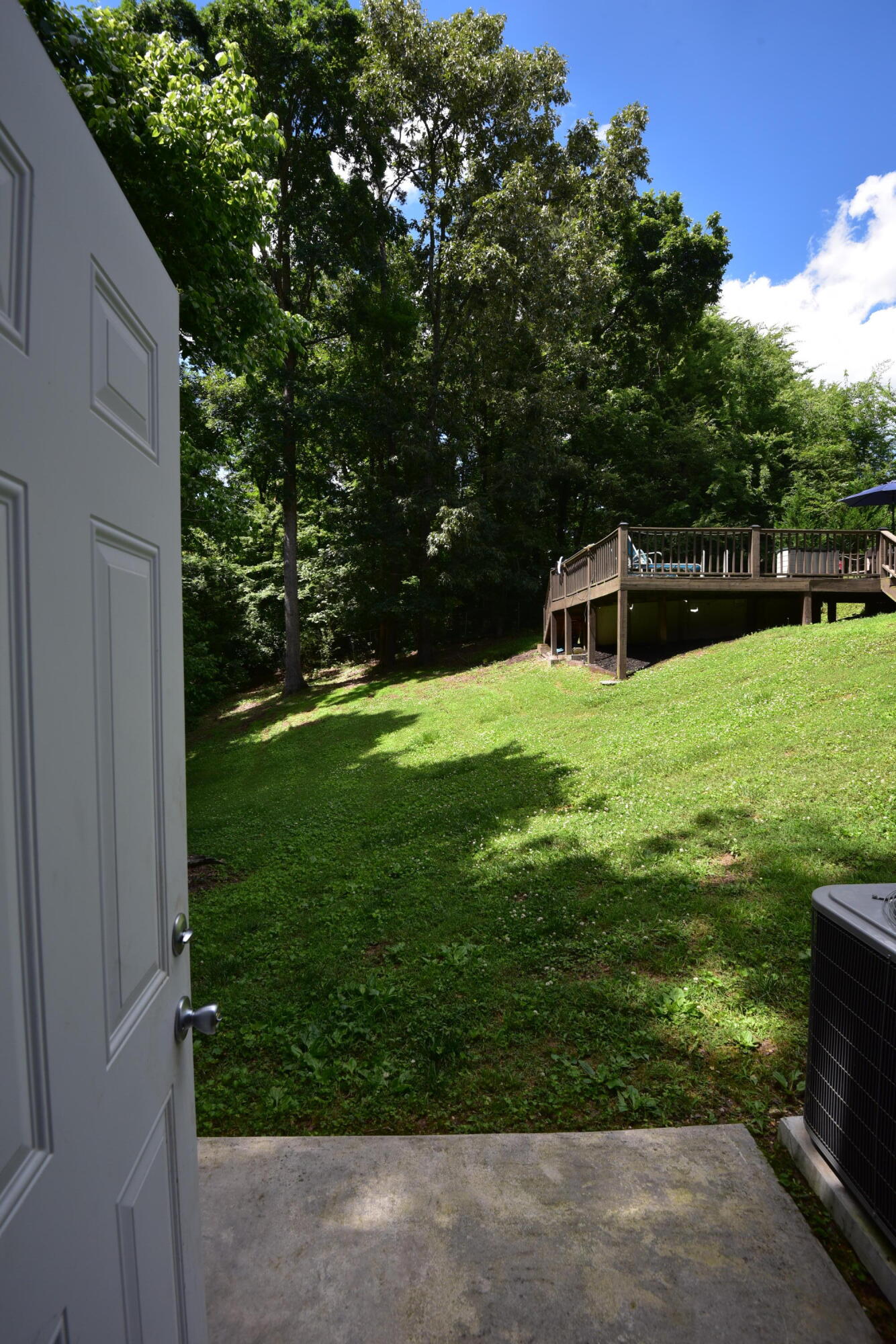 1503 North Chester Road Hixson, TN 37343 - Photo 43 of 50 back porch