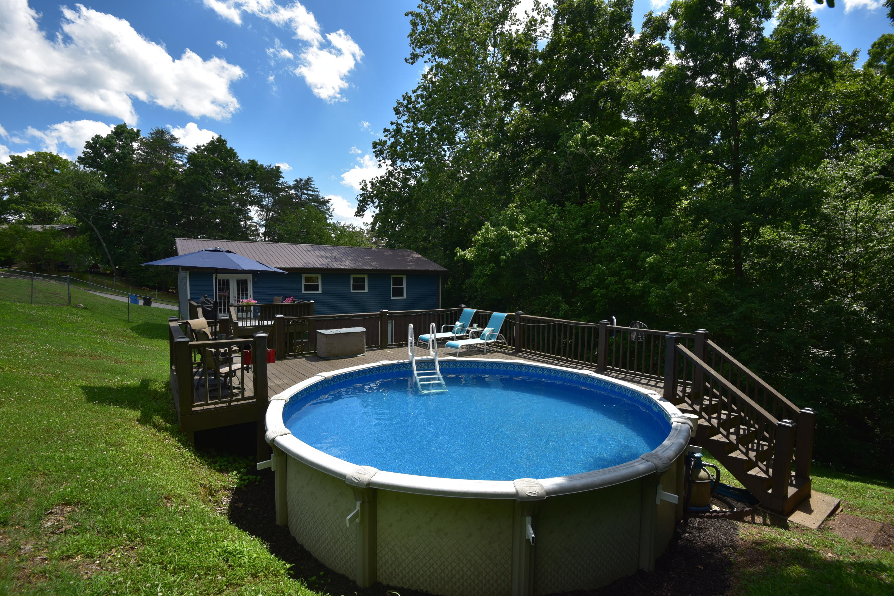 1503 North Chester Road Hixson, TN 37343 - Photo 50 of 50 pool deck