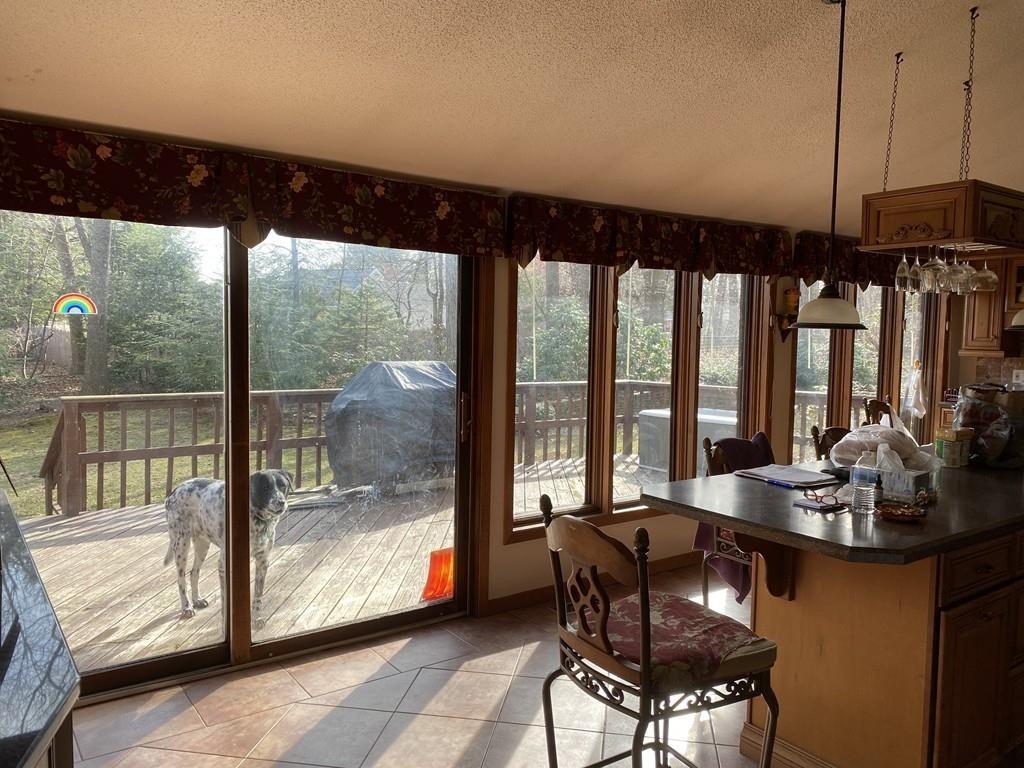 111 Edgewater Road Agawam, MA 01001 - Photo 4 of 15 Gallery Image 4