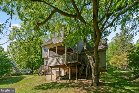 $899,000 | 4218 Shoreham Beach Road, Edgewater, MD 21037