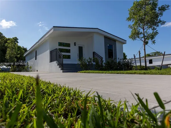 $484,000 | 404 Northwest 15th Avenue, Pompano Beach, FL 33069
