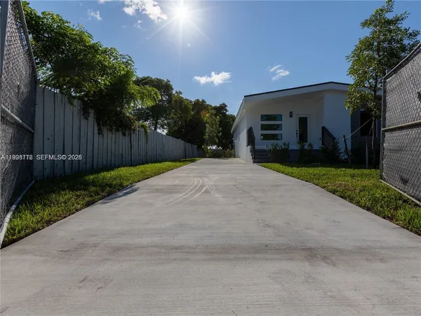 $484,000 | 404 Northwest 15th Avenue, Pompano Beach, FL 33069