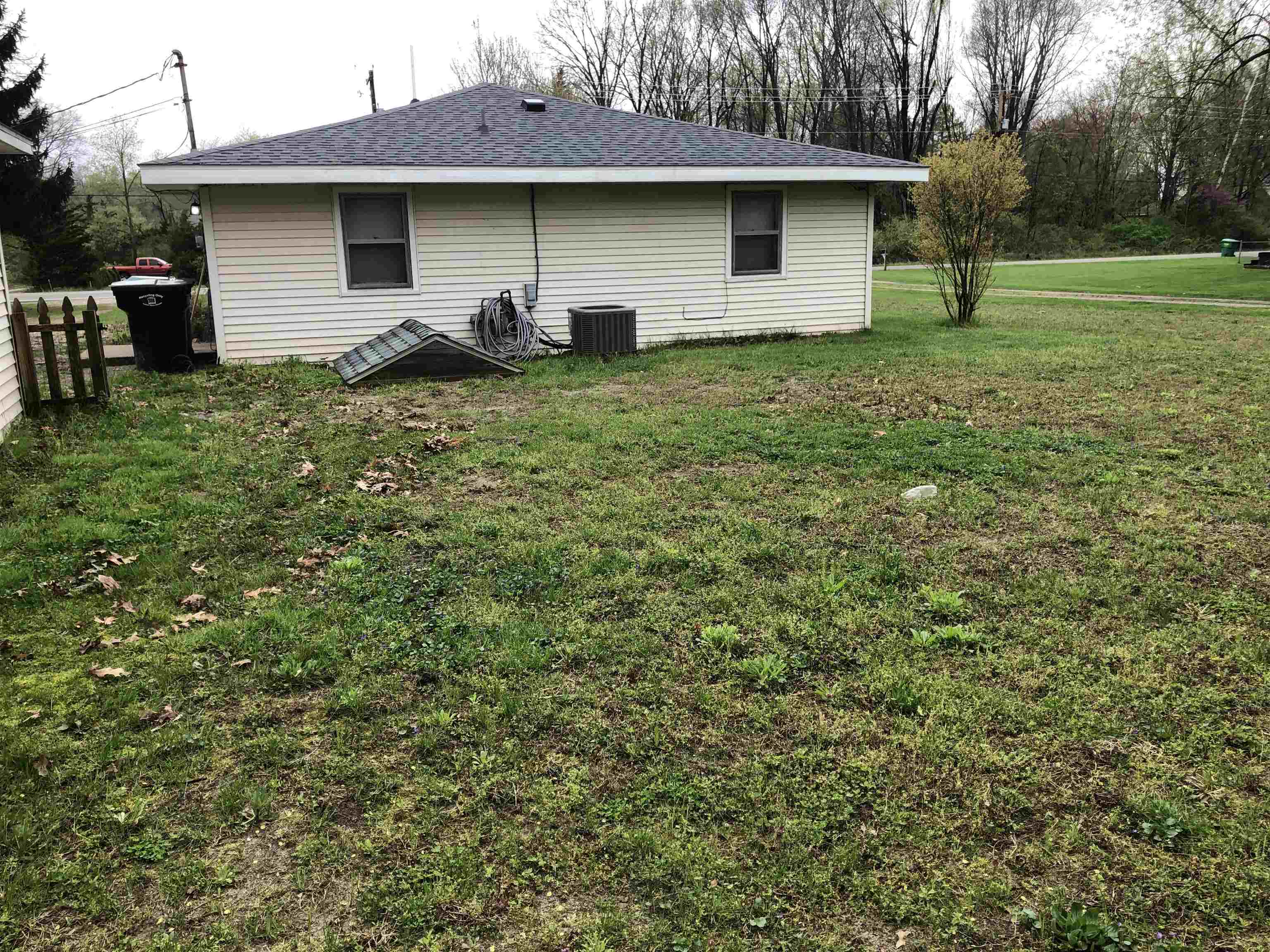56640 Pear Road South Bend, IN 46619 - Photo 13 of 14 Gallery Image 13