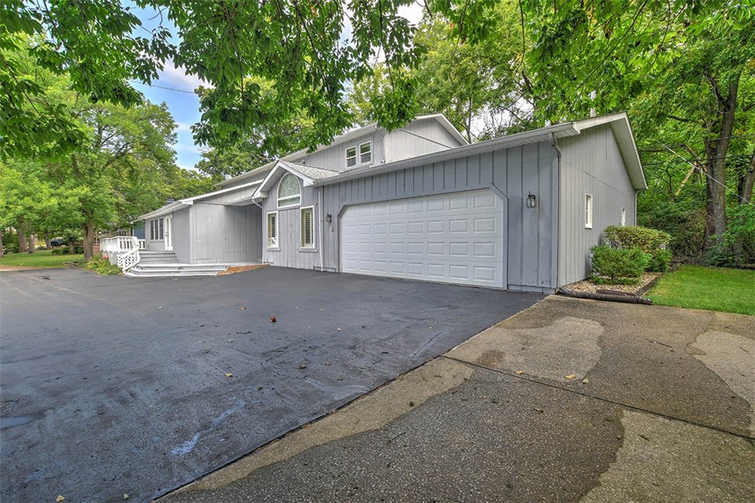 22 South Side Country Clb Road Decatur, IL 62521 - Photo 4 of 36