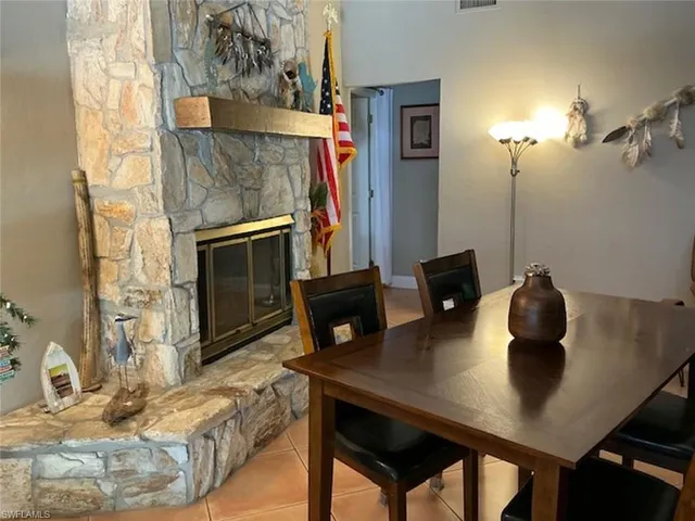 a view of a workspace with furniture