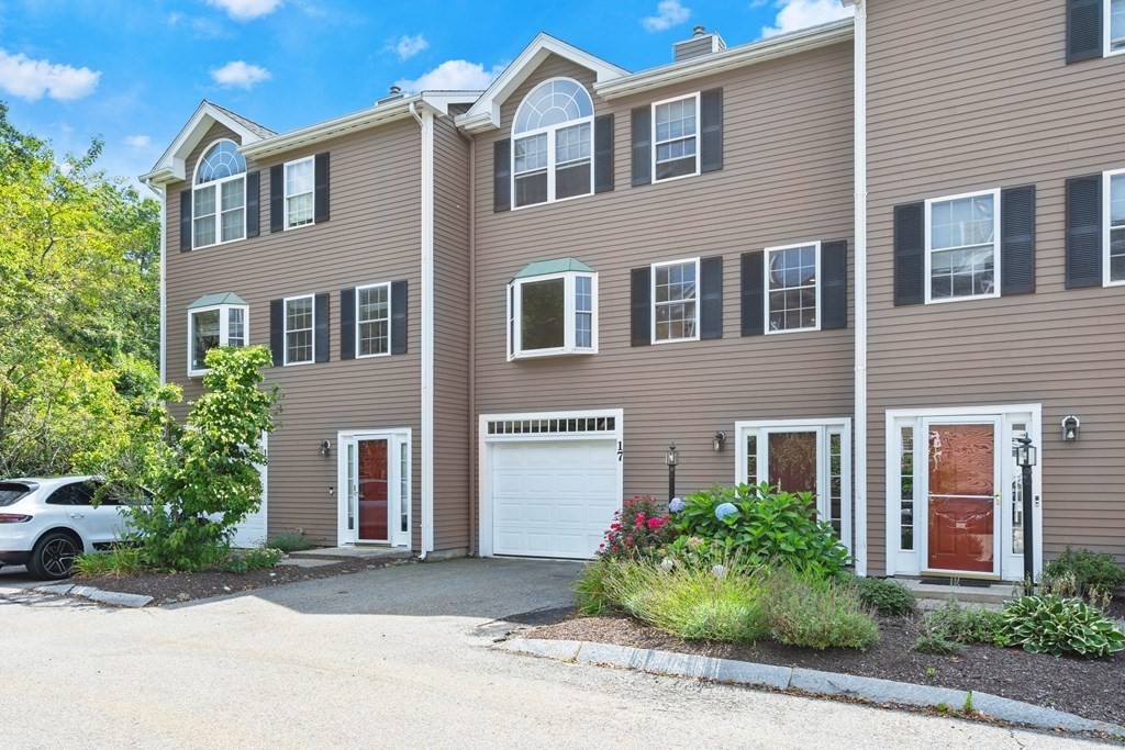 600 Trapelo Road, Unit 17 Waltham, MA 02452 - Photo 1 of 21 Gallery Image 1