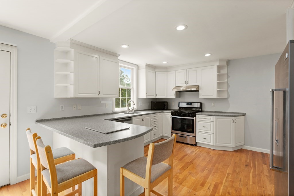 600 Trapelo Road, Unit 17 Waltham, MA 02452 - Photo 6 of 21 Gallery Image 6