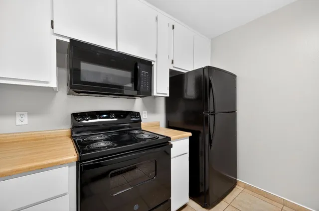 $369,000 | 7639 Clover Woods Court, Sacramento, CA 95828