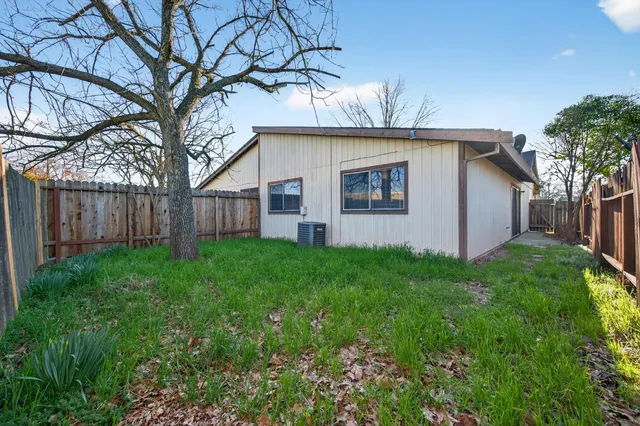 $369,000 | 7639 Clover Woods Court, Sacramento, CA 95828
