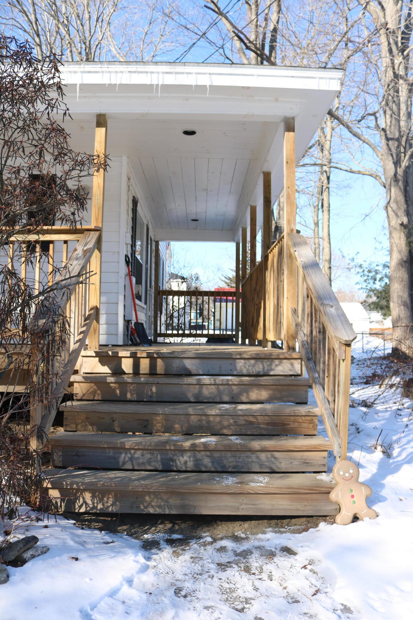 1 Gingerbread Lane Waterville, ME 04901 - Photo 30 of 36 2/3 stairs to porch