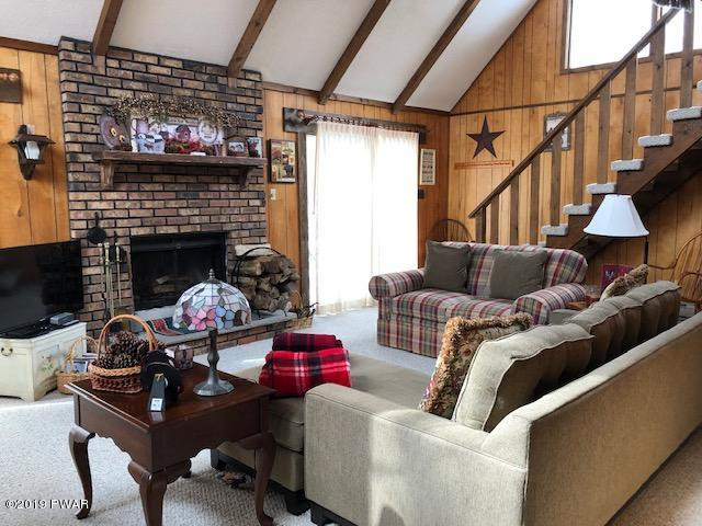 405 Maple Ridge Drive Hawley, PA 18428 - Photo 3 of 23 IMG_4745