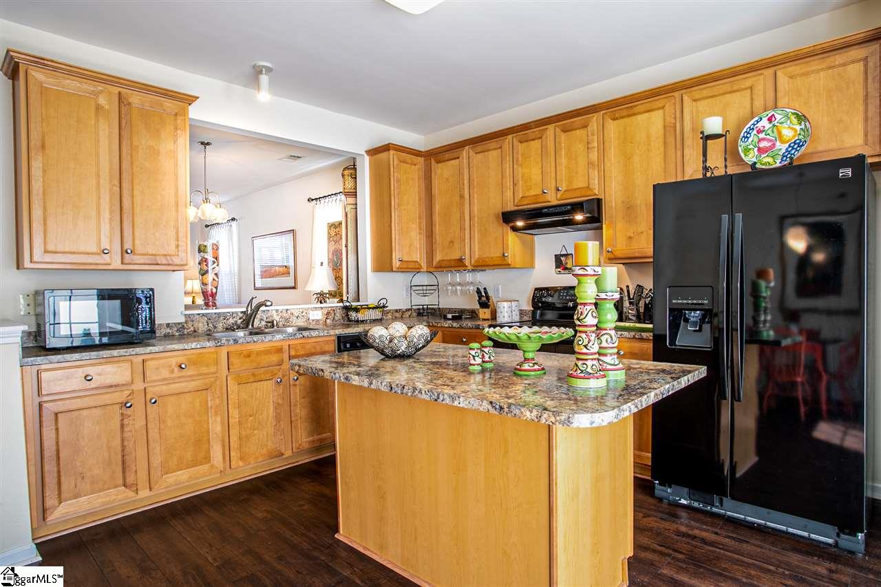 306 Cumulus Court Greer, SC 29650 - Photo 8 of 21 Gallery Image 8