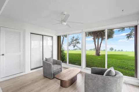 $299,900 | 35 Westgate Lane, Unit D, Boynton Beach, FL 33436
