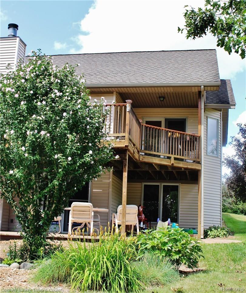 6891 Crofoot Road Fowlerville, MI 48836 - Photo 15 of 78 IMG_3364 (1).JPG