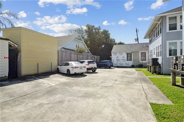 $379,000 | 411 Lowerline Street, Unit D, New Orleans, LA 70118
