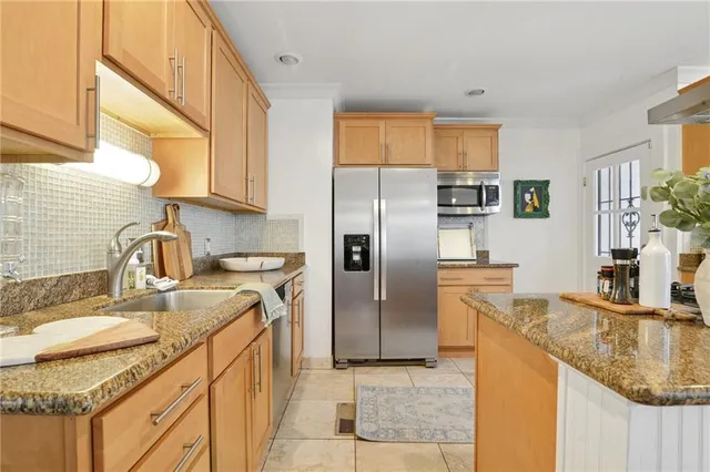 $379,000 | 411 Lowerline Street, Unit D, New Orleans, LA 70118