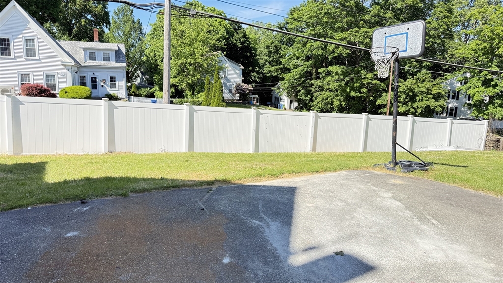 118 Temple Street, Unit 1 Whitman, MA 02382 - Photo 11 of 14