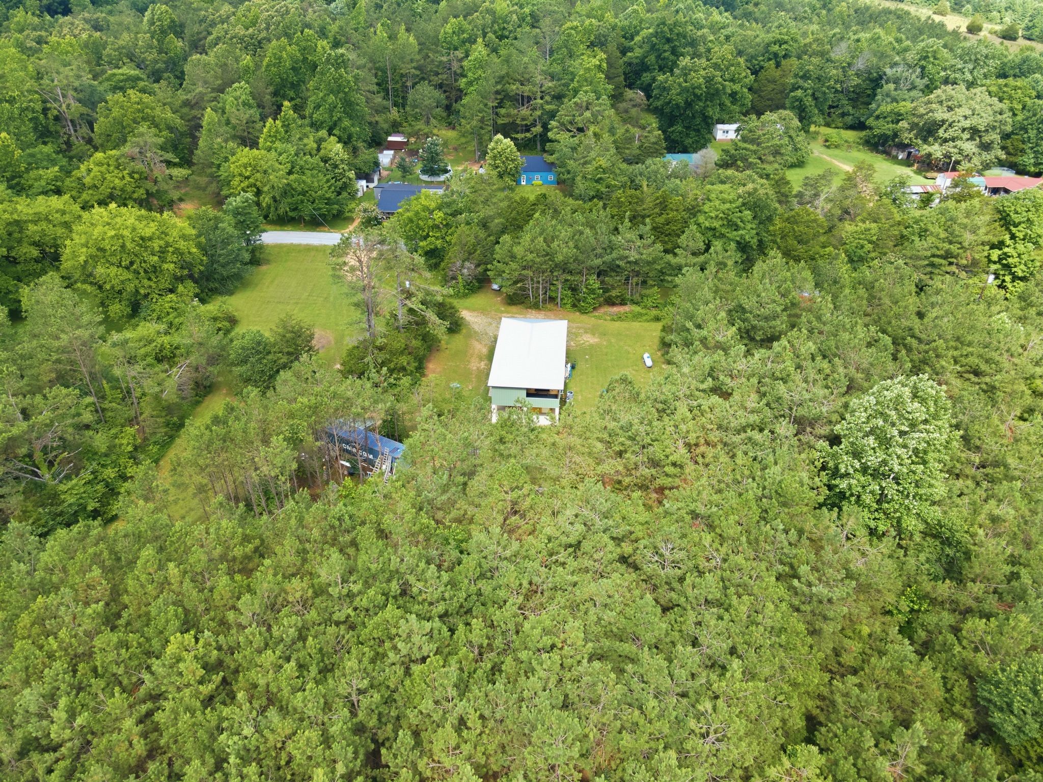 1405 Trace Creek Road Hohenwald, TN 38462 - Photo 6 of 52