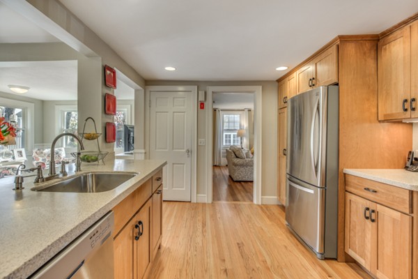 21 Arlington Road Melrose, MA 02176 - Photo 14 of 30 Gallery Image 14