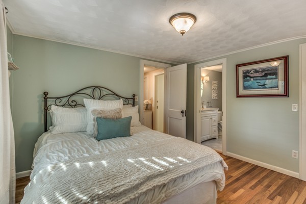 21 Arlington Road Melrose, MA 02176 - Photo 27 of 30 Gallery Image 27