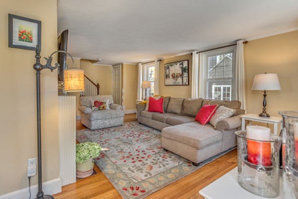 21 Arlington Road Melrose, MA 02176 - Photo 6 of 30 Gallery Image 6