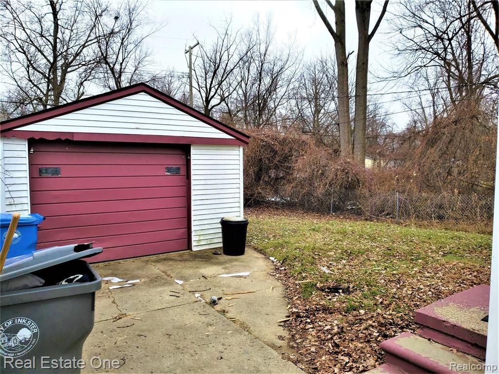 26001 Colgate Street Inkster, MI 48141 - Photo 8 of 13