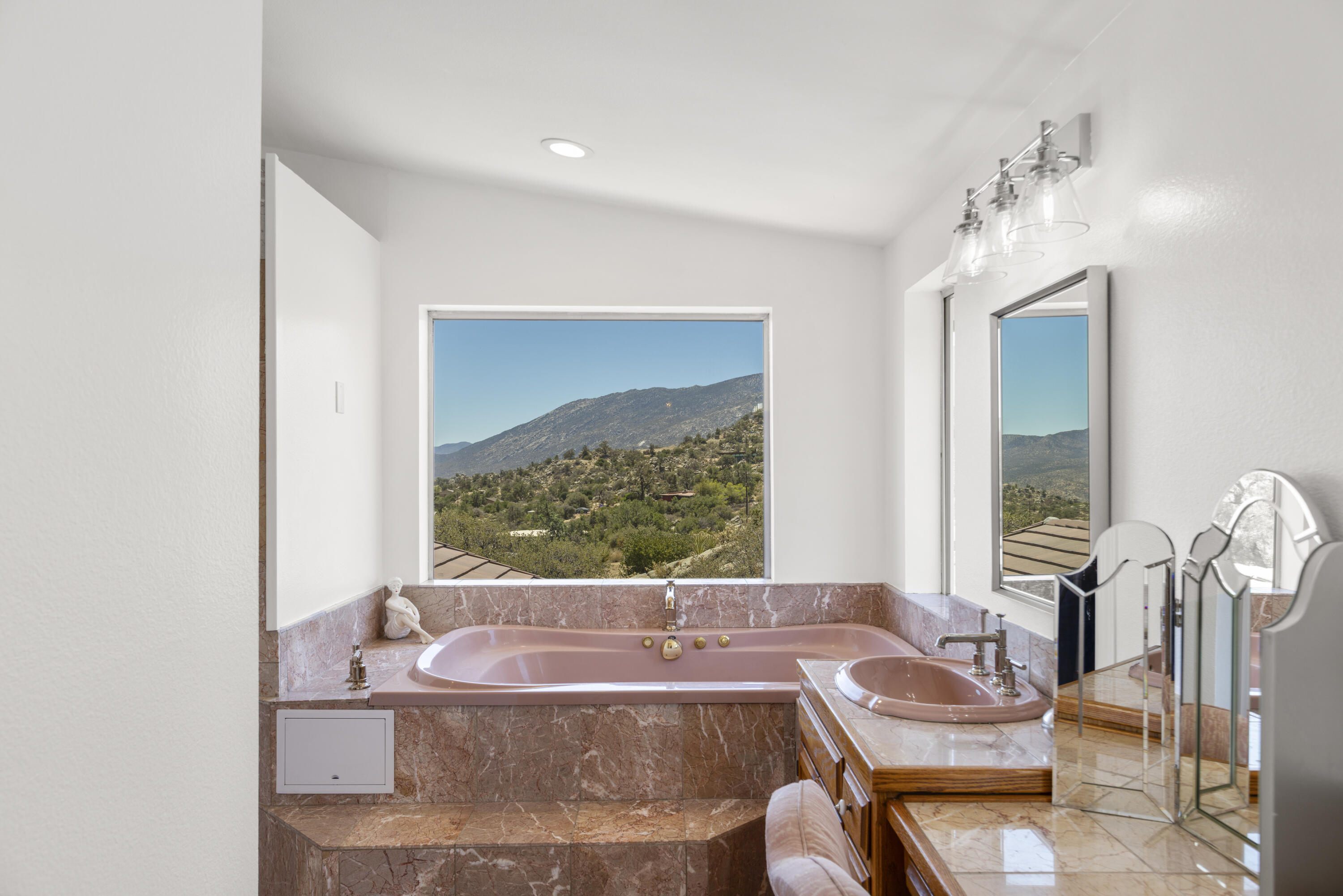 60425 Santa Rosa Road Mountain Center, CA 92561 - Photo 7 of 67 33
