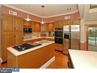 2533 Walton Road Huntingdon Valley, PA 19006 - Photo 2 of 12 Kitchen