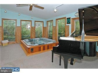 2533 Walton Road Huntingdon Valley, PA 19006 - Photo 8 of 12