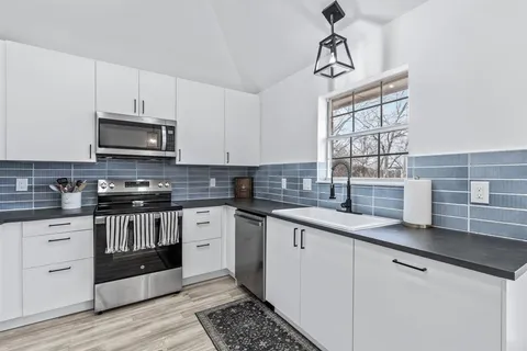 $290,000 | 10304 Gray Oak Lane, Fort Worth, TX 76108