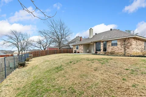 $290,000 | 10304 Gray Oak Lane, Fort Worth, TX 76108