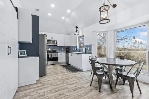 $290,000 | 10304 Gray Oak Lane, Fort Worth, TX 76108