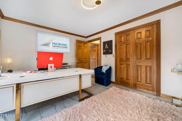 $1,750,000 | 21580 Moonlight Bay Road, Abingdon, VA 24211