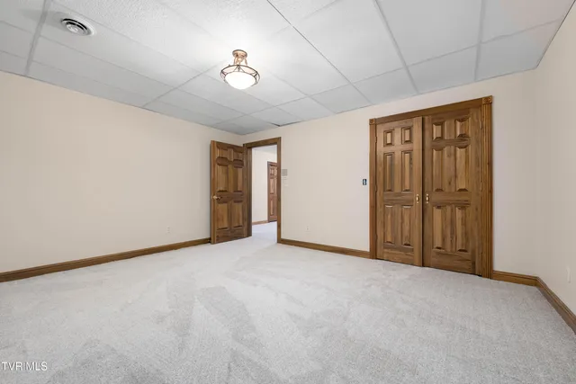 $1,750,000 | 21580 Moonlight Bay Road, Abingdon, VA 24211