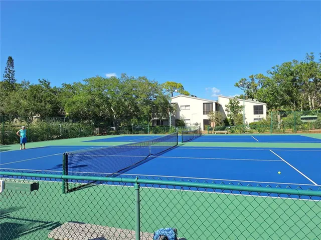 a view of an outdoor space
