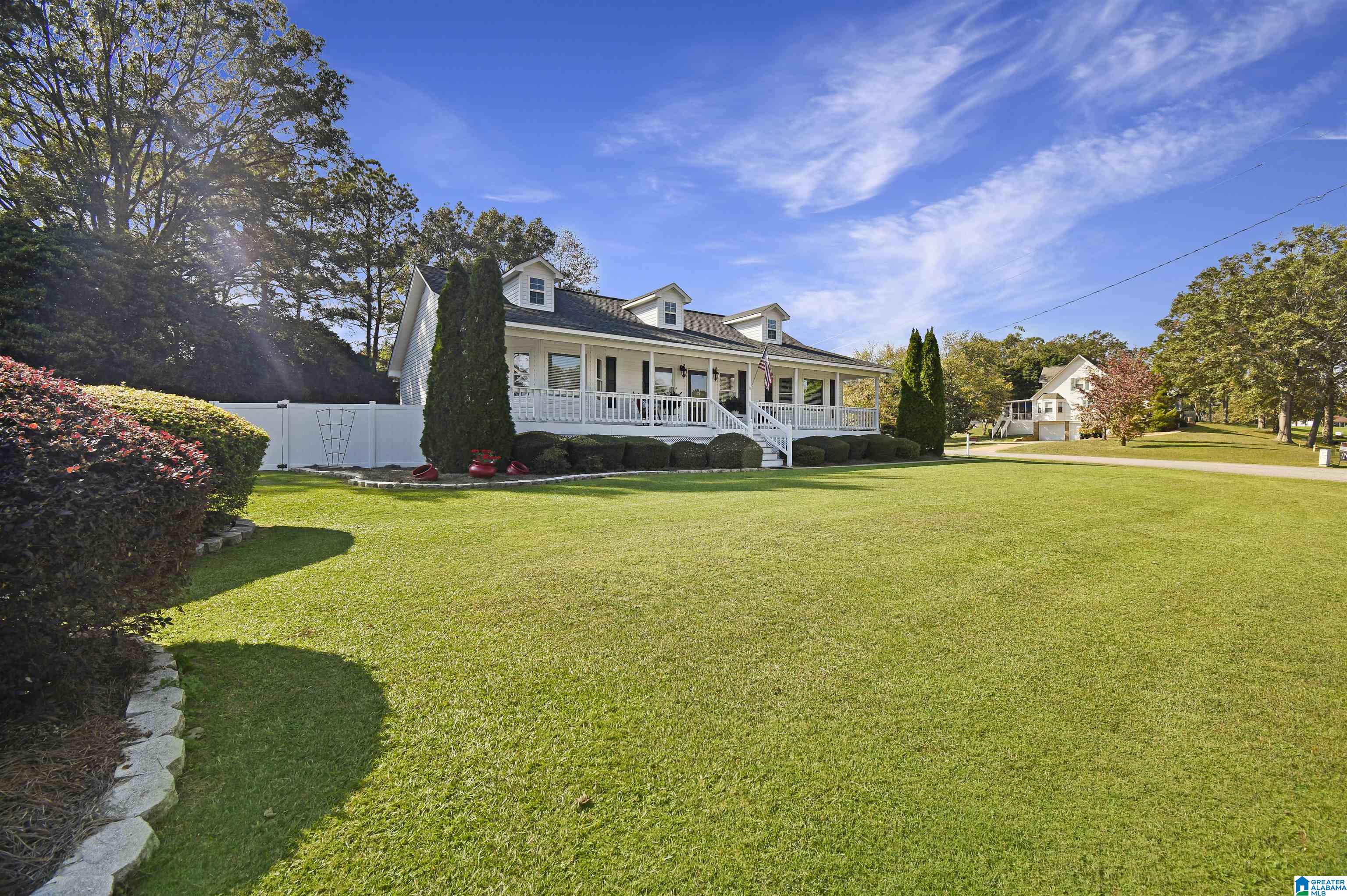 3017 Yellow Leaf Road Clanton, AL 35045 - Photo 4 of 40