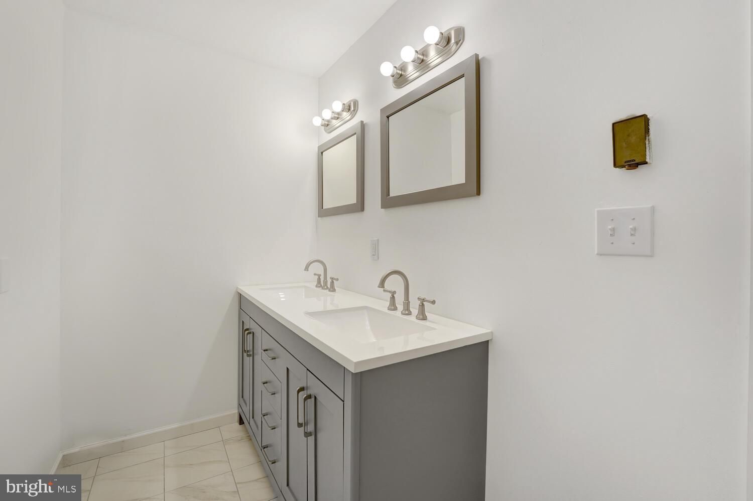 1003 Georgetown Road Paradise, PA 17562 - Photo 22 of 37 Double Vanity