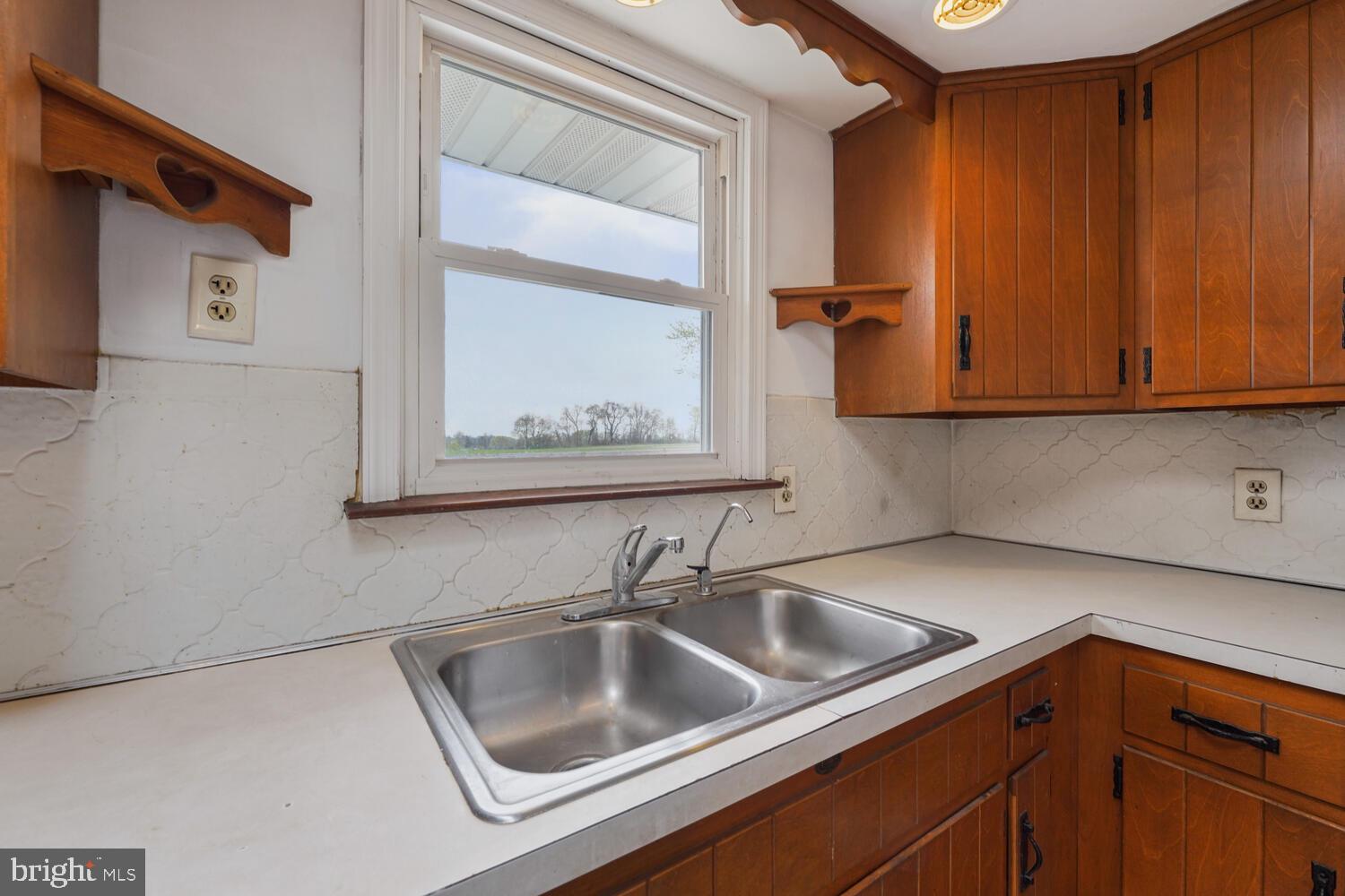 1003 Georgetown Road Paradise, PA 17562 - Photo 5 of 37 Kitchen
