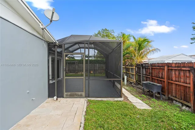 $3,500 | 8930 Northwest 23rd Street, Pembroke Pines, FL 33024