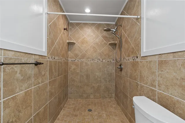 $3,500 | 8930 Northwest 23rd Street, Pembroke Pines, FL 33024