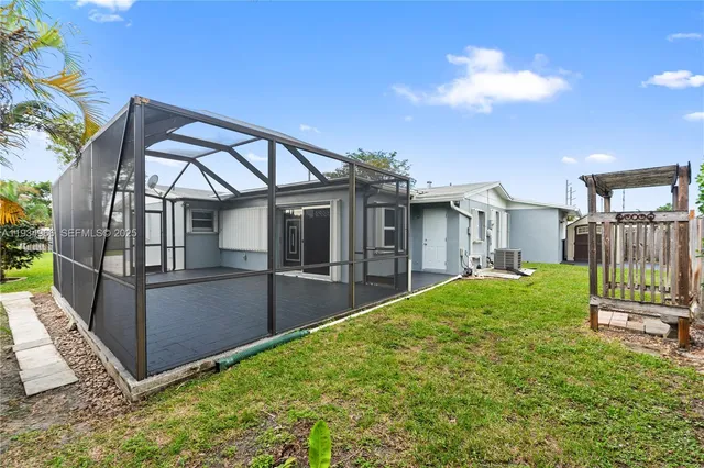 $3,500 | 8930 Northwest 23rd Street, Pembroke Pines, FL 33024