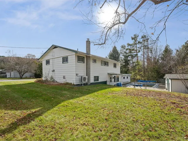 $375,000 | 7 Sunrise Avenue, Barre, VT 05641