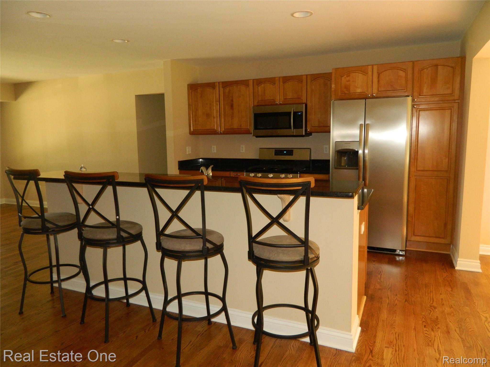 5621 Livernois Road Troy, MI 48098 - Photo 12 of 15 Livernois GA 034.JPG