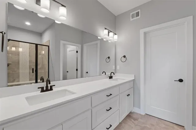 $499,900 | 25026 West 94th Terrace, Lenexa, KS 66227