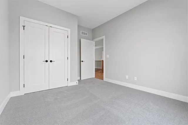 $499,900 | 25026 West 94th Terrace, Lenexa, KS 66227