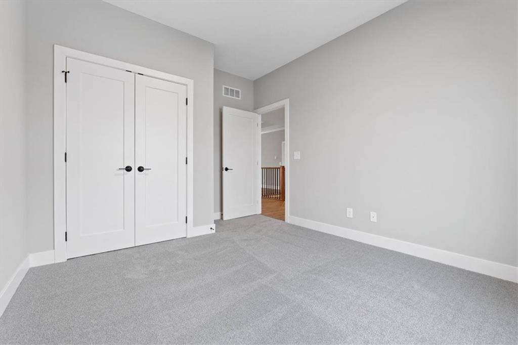 25026 West 94th Terrace Lenexa, KS 66227 - Photo 20 of 42